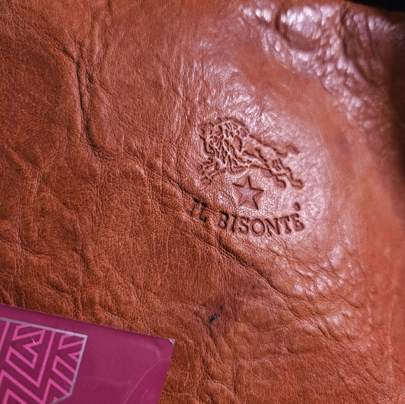 Il Bisonte Genuine Leather Crossbody In Warm Brown - Picture 3 of 10